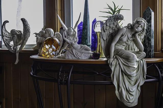 Statue