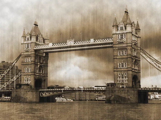 Tower Bridge