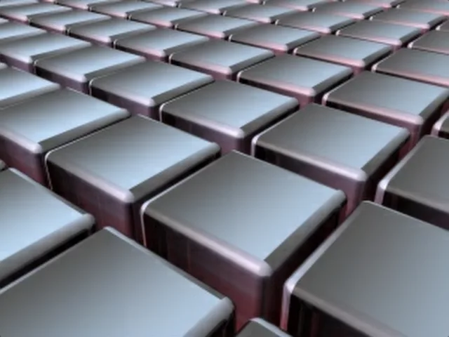 The infinite cubes of the love