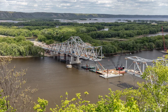Black Hawk Bridge